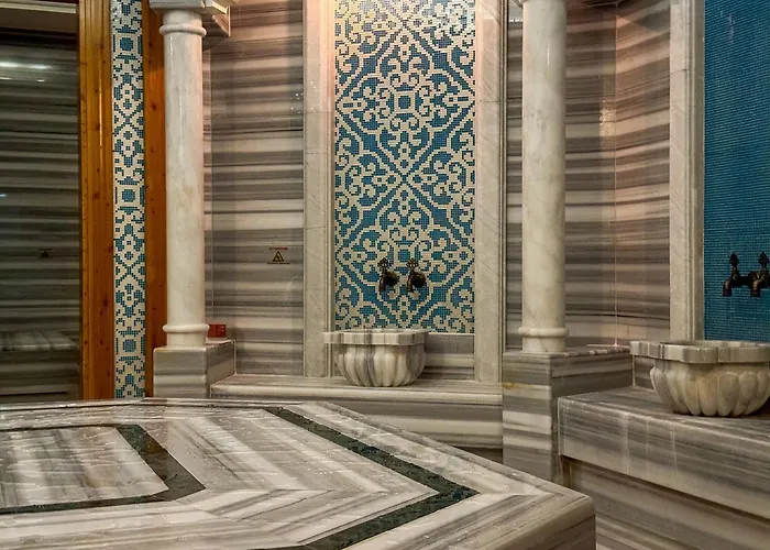 Qoople Elite Admiral Alanya